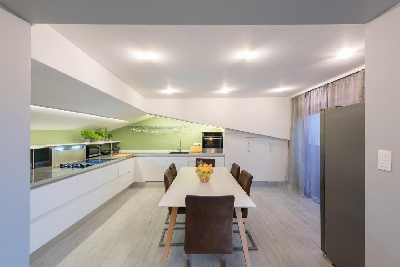 Apartmani Maris Makarska Exteriör bild
